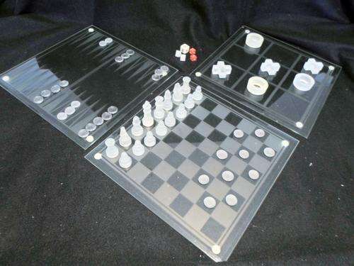 4 in 1 glass games set - Bid Now !!! REDUCED !!!!!